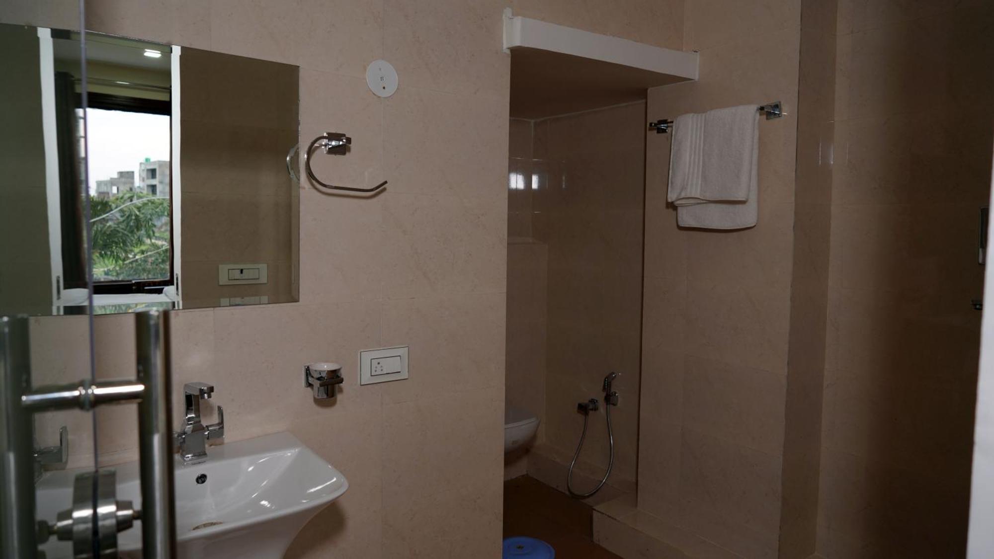 Hotel Park Street Pathankot Ngoại thất bức ảnh